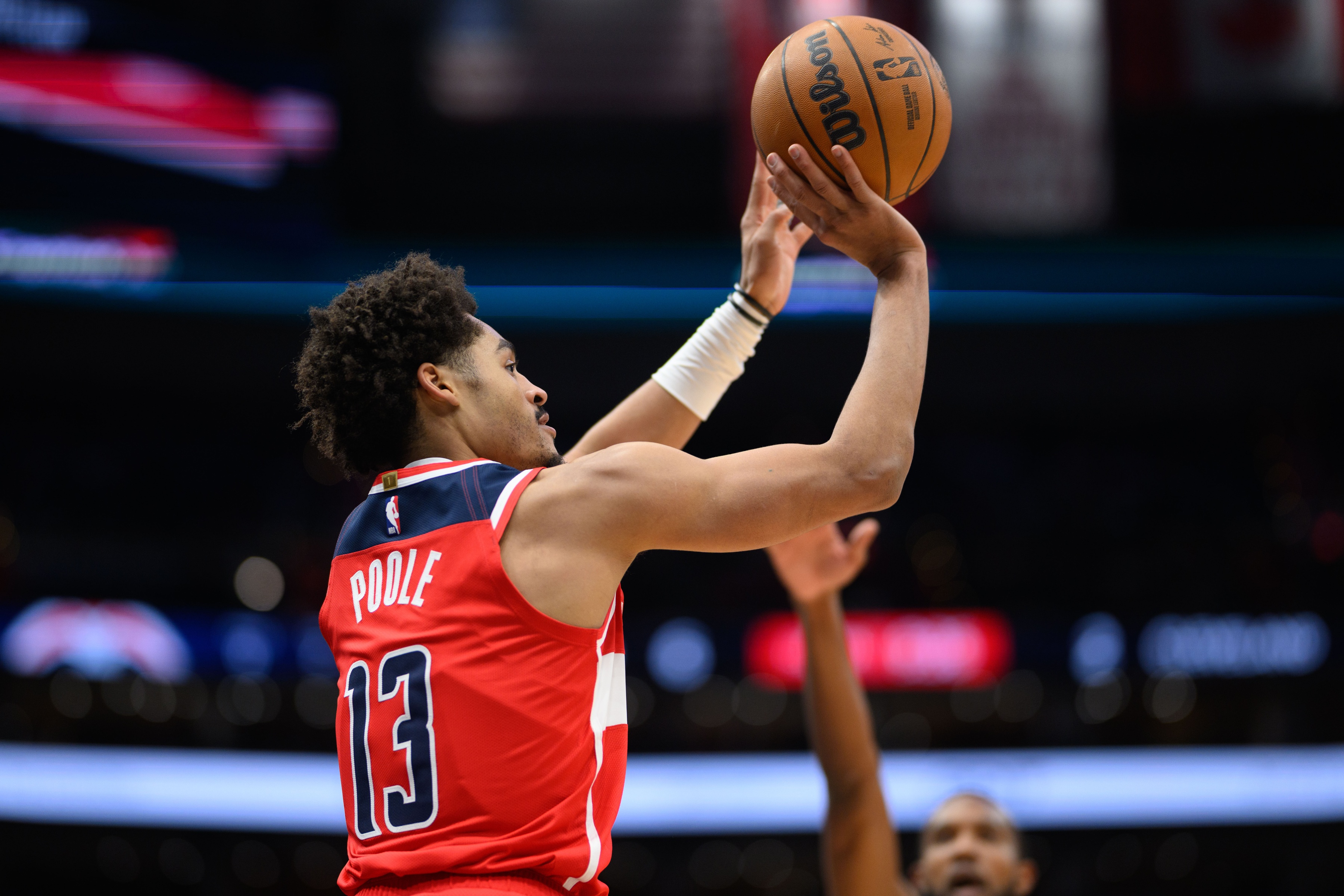 谁会爆发？新赛季的前任大战：077浓眉互战旧主 KD看雷霆领戒指