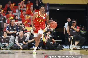 yl23455永利-媒体人：巴里-布朗想在老东家身上证明自己绝非是第四外援的水准