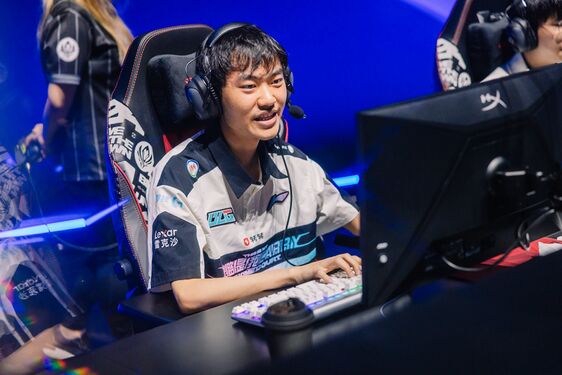 🎮Knight：最想交手Faker，上次BO5输给他们想复仇