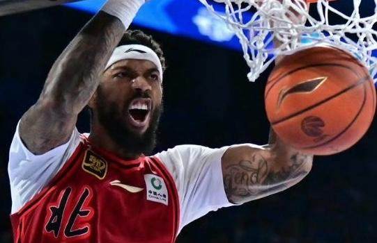 【早报】上赛季保级到这赛季欧冠，森林越来越接近！