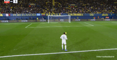 亲吻26岁兄弟！姆巴佩再秀勺子点球+感人故事曝光 皇马5连胜领跑