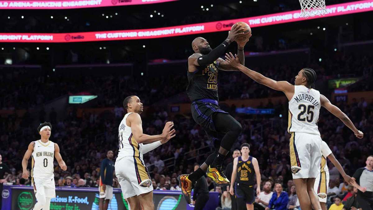 yl23455永利-詹姆斯在湖人取得自2009年以来成就后反问记者：我们取得了进步吗